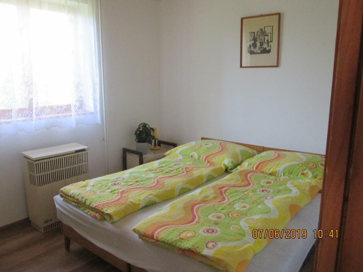 Fenyves Vendégház Balatonfenyves Esterno foto